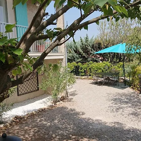 La Villa Lamoureuse Villa *